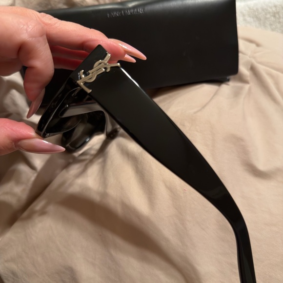 **AUTHENTIC** Saint Laurent Glossy Black Sunglasses - Picture 6 of 8
